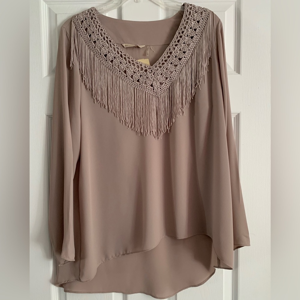 Soft Surroundings Women’s Tan Fringe Tunic Sheer Sleeve Blouse Size Large NWT